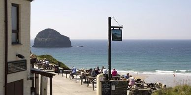 eating-out-cornwall