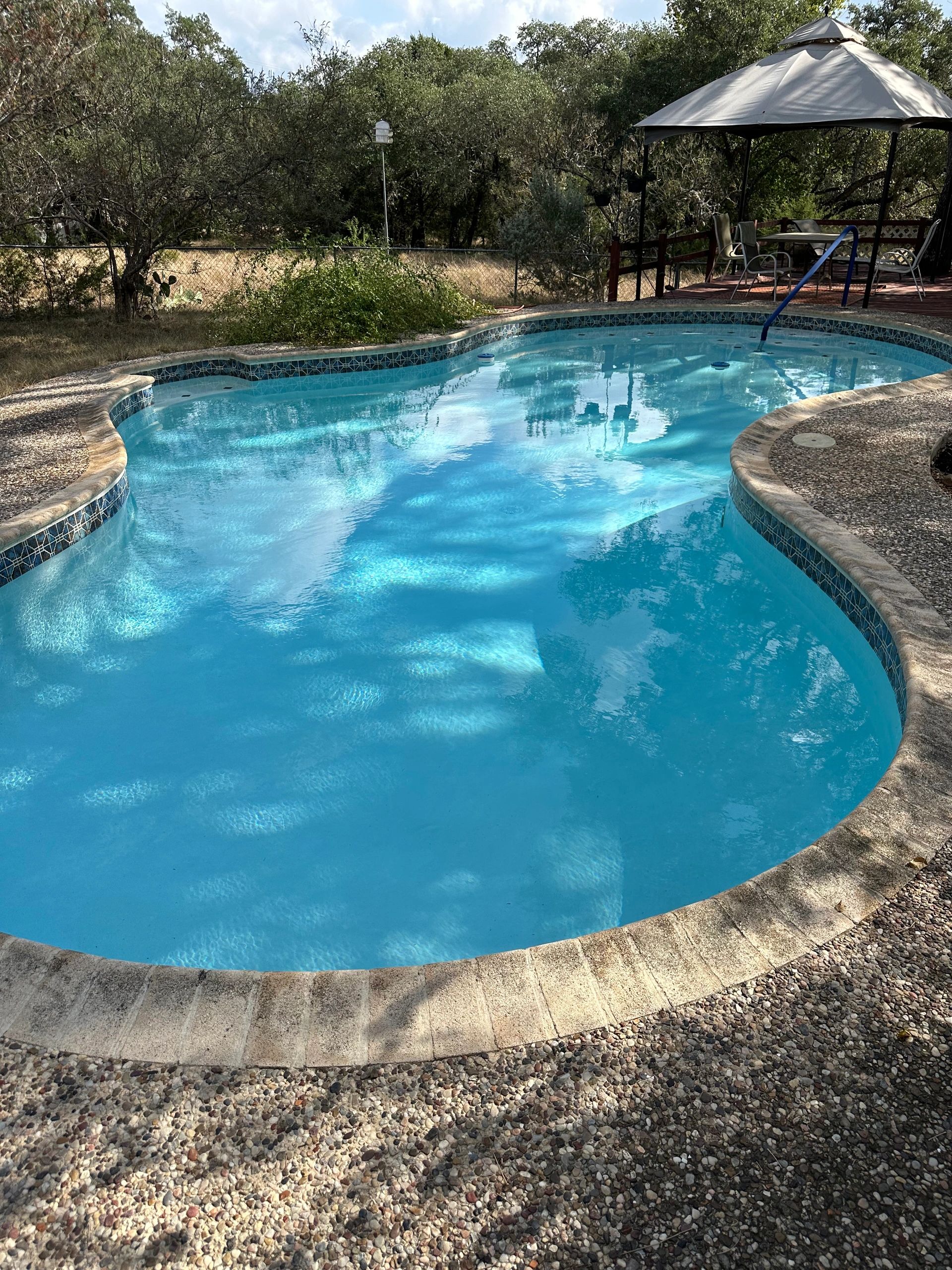 Top Pool Cleaning Services for Sparkling Clean Pools