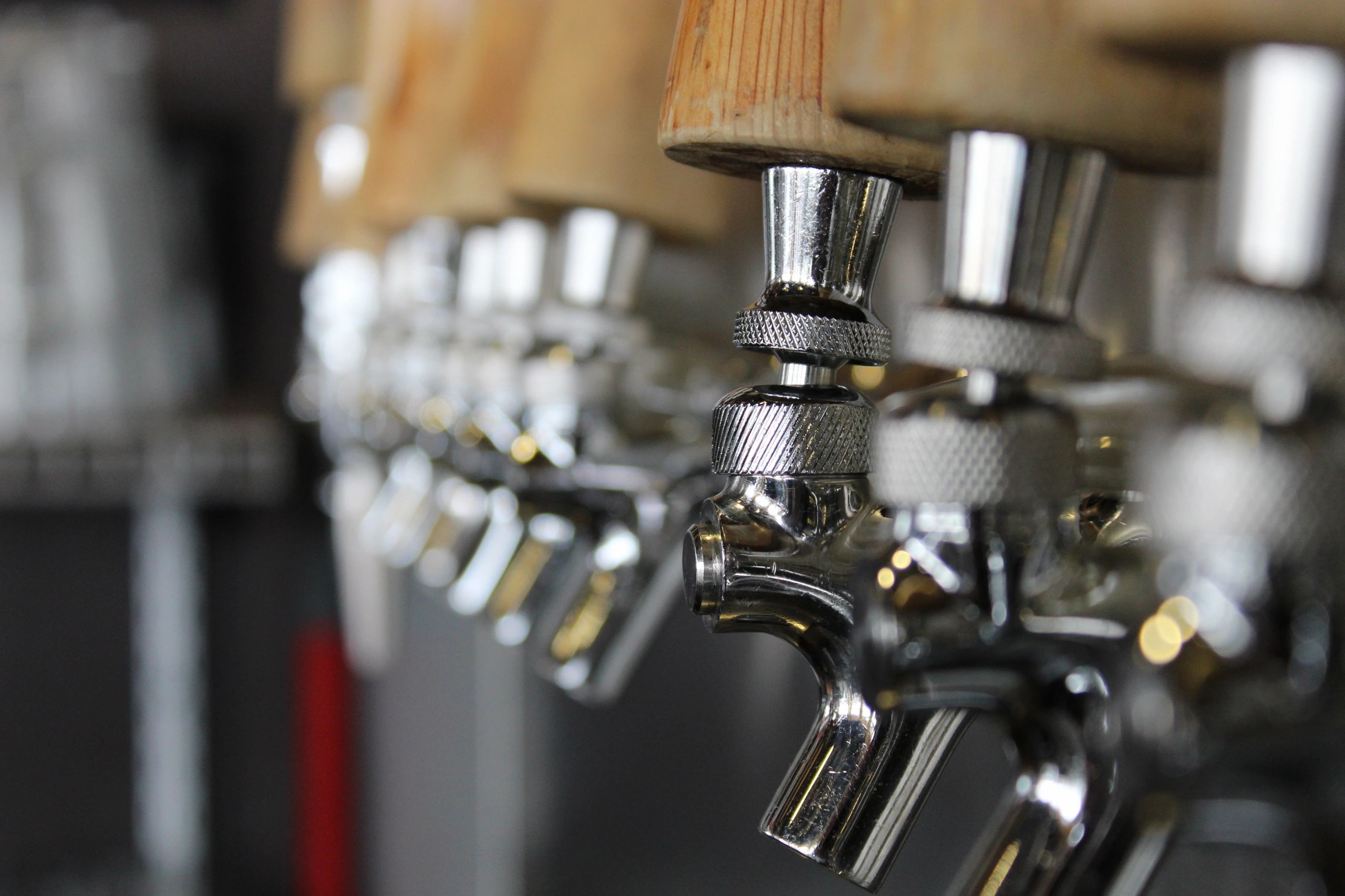 Peaks N Pines Brewing Company hero image