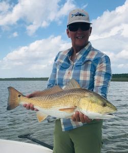 captain stacy lynn saltyflygal salty fly gal certified instructor captain saltwater licensed guide