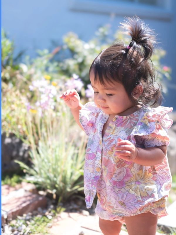 Paediatric physio play based. Child led therapy sessions based on compassion and care. Dance physio 