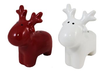 Ceramic Red and White Salt and 
Pepper Shaker
$10.00
3 "x 3.5 "x 1"
Engravable