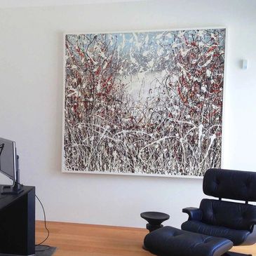 This collector in Switzerland found the perfect large abstract paintng for their new home