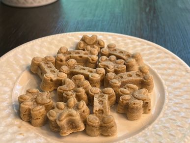 A tasty peanut butter treat for your pet!
