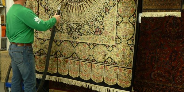 Rug cleaning hand detailing 