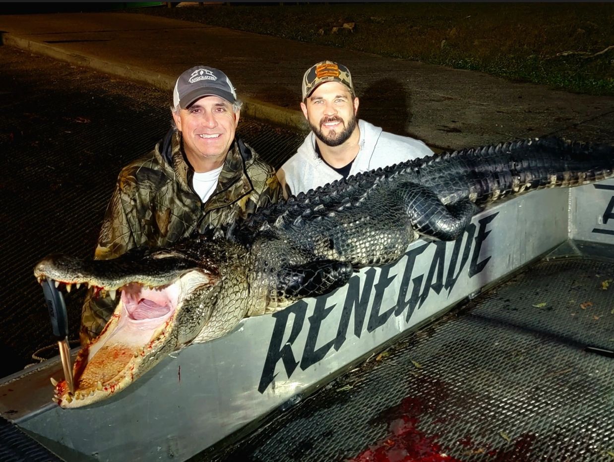 SC Alligator Hunts - TUNDRATOUR Hunting & Fishing Adventures