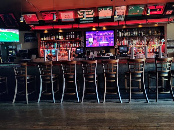 Bar photo 2