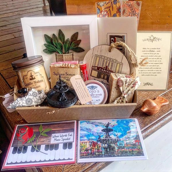 Candle Makers on the Square Candles and Much More, Pour Your Own Candle, Local Gifts