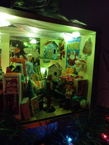 RetroMemento Woolworth's Lunch Counter 1960's Christmas Toys Marx Dollhouse Miniature Putz Tootsie