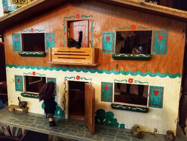 RetroMemento Dollhouse Wonderments Dolls Museum Miniatures Dora Kuhn Felt BAPS Germany FAO SCHWARZ