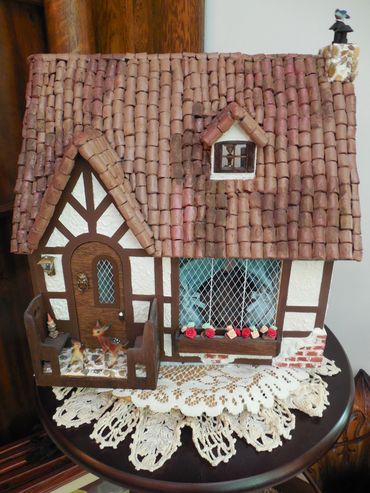 Miniature Bavaria Alpine Spanish Tile RetroMemento Dora Kuhn Dollhouse Greenleaf Kit Ari Tudor Dolls