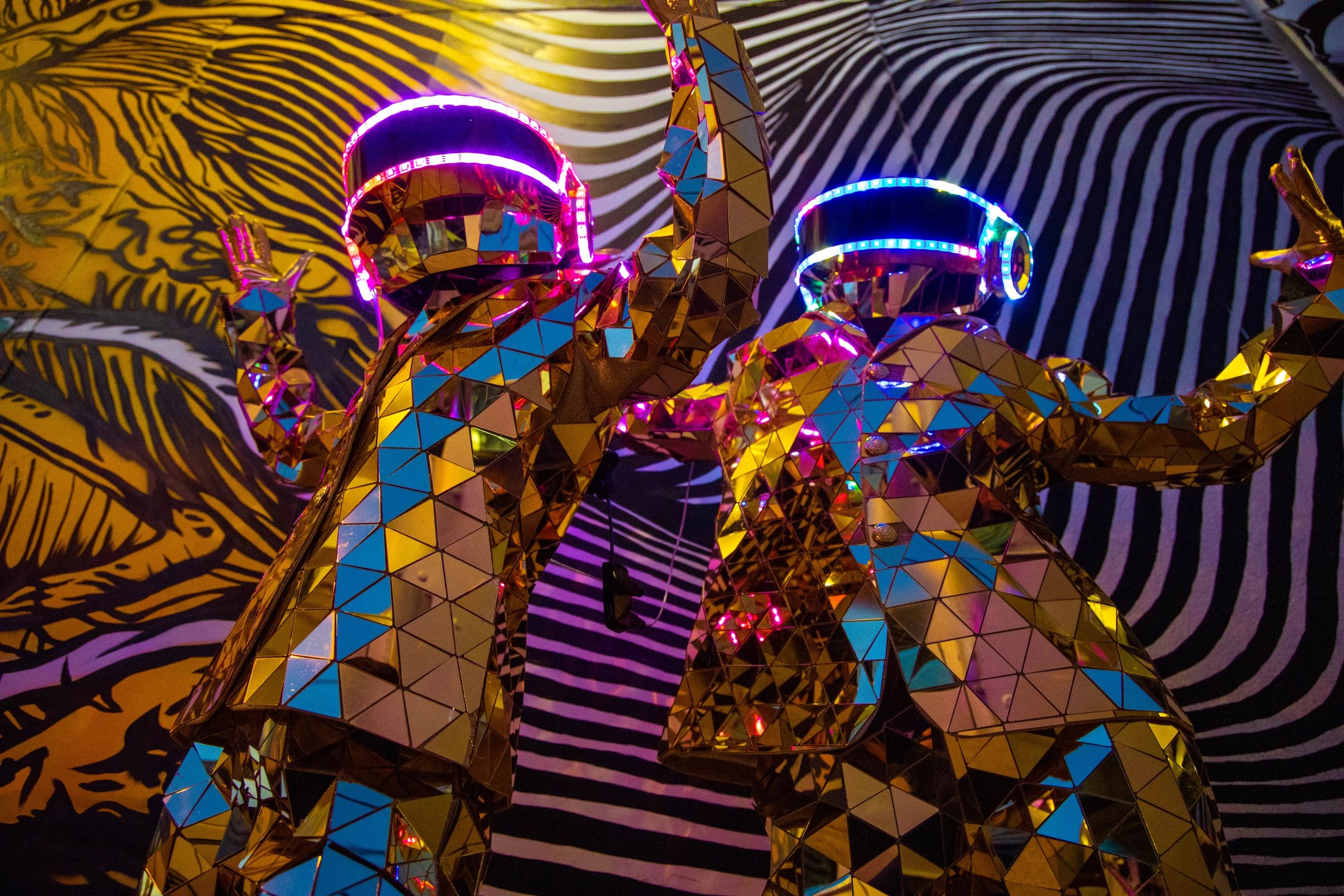 Mirrors and Led Costume Dancers  