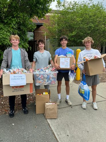 High schoolers dropping off snack packs from Bro Code to Bridge of Hearts. 