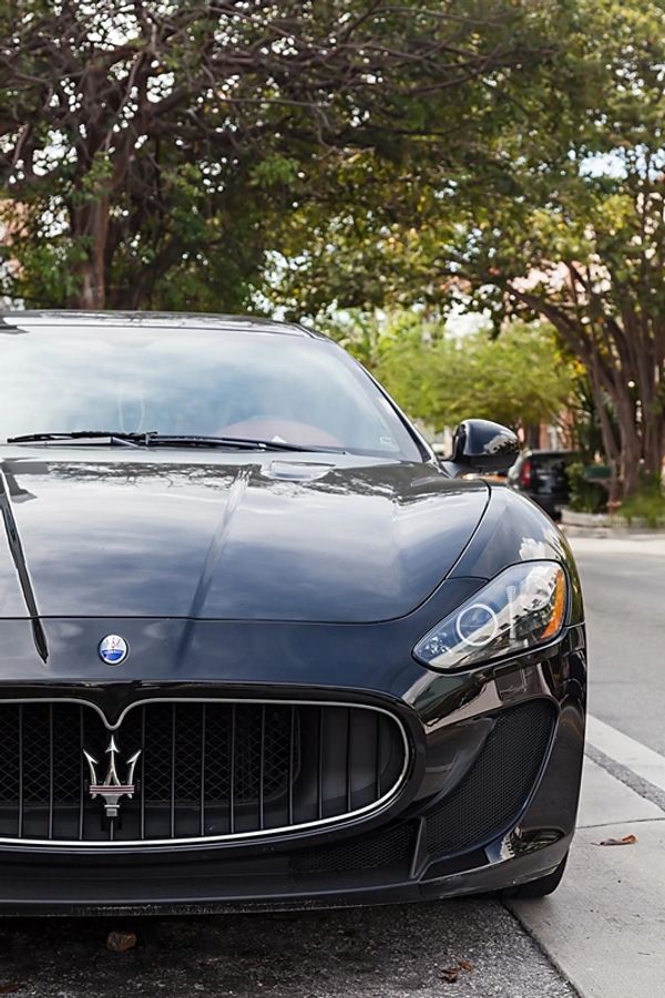 Black Maserati GranTurismo