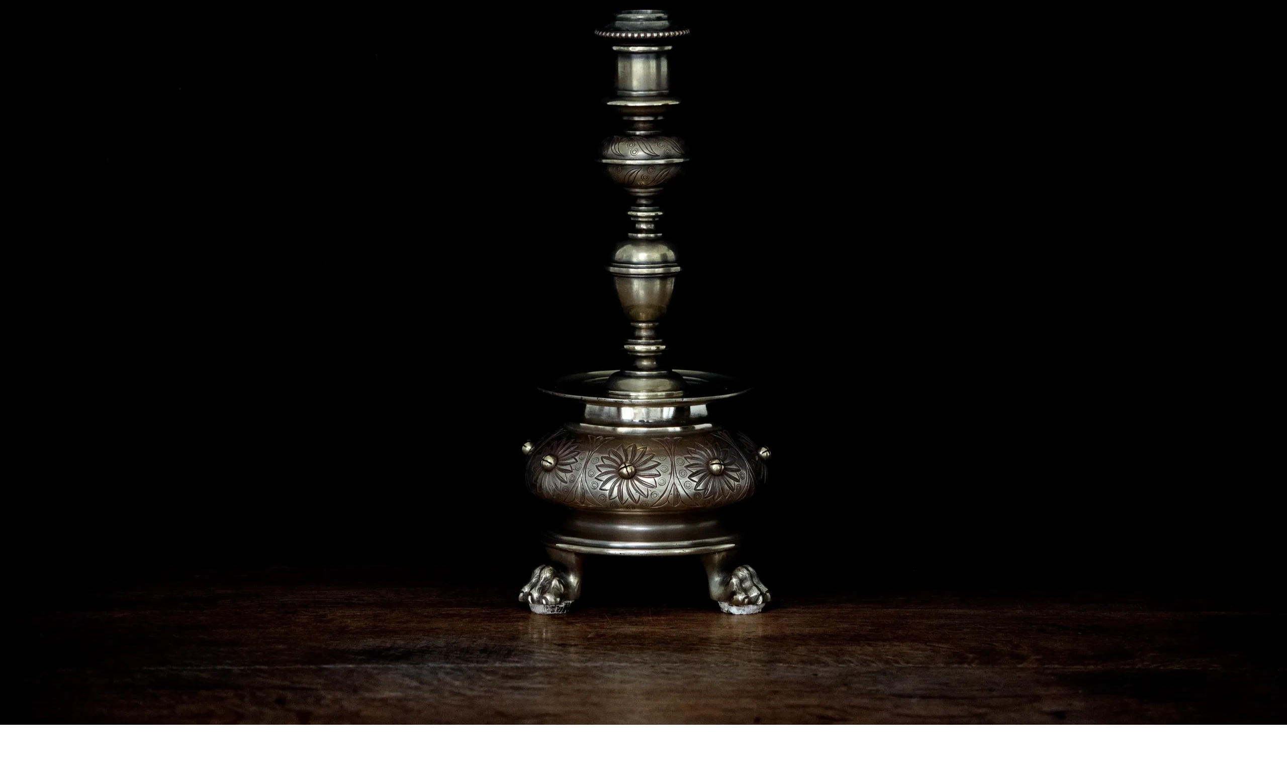 Notre dame candle stand