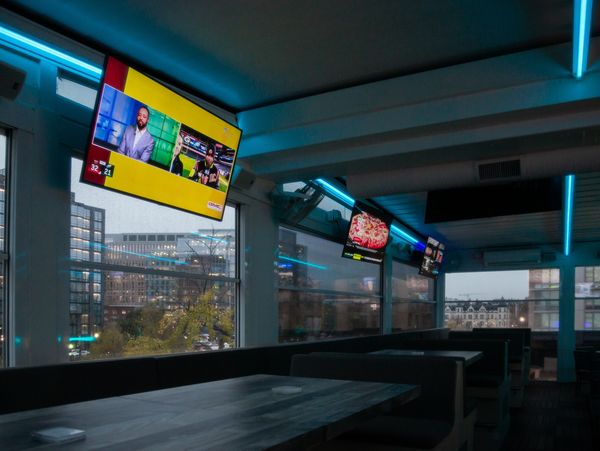 Bar photo 2