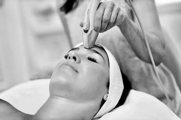#crystalfrax #facial #skintightening