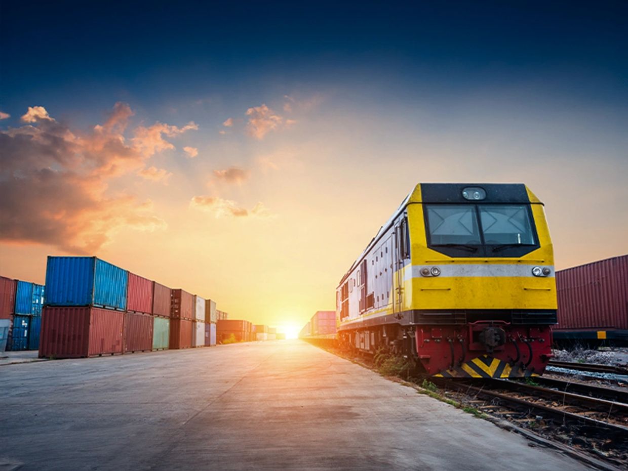 Railway Transportation | Unifor Logistics