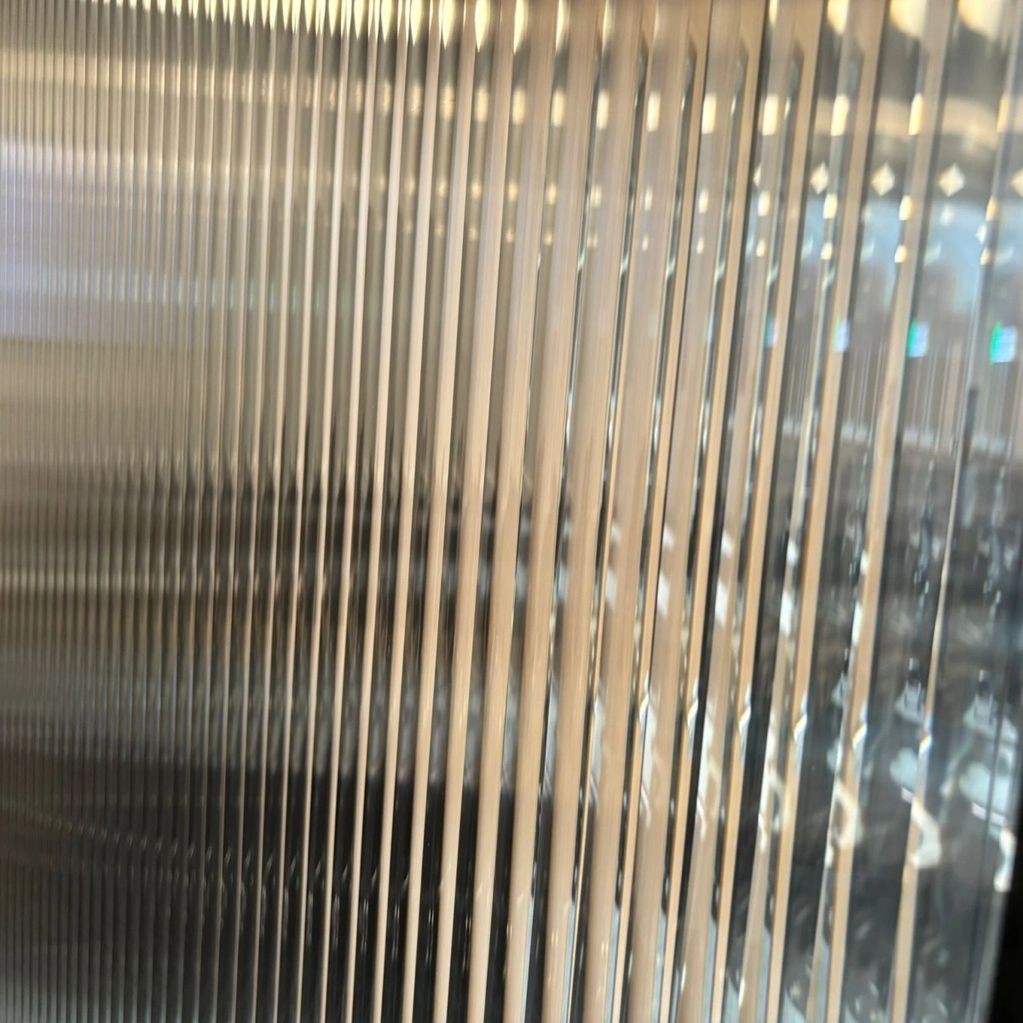 Ideal For Modern Interiors

Reeded window film is a popular choice for:

Minimalist design schemes

