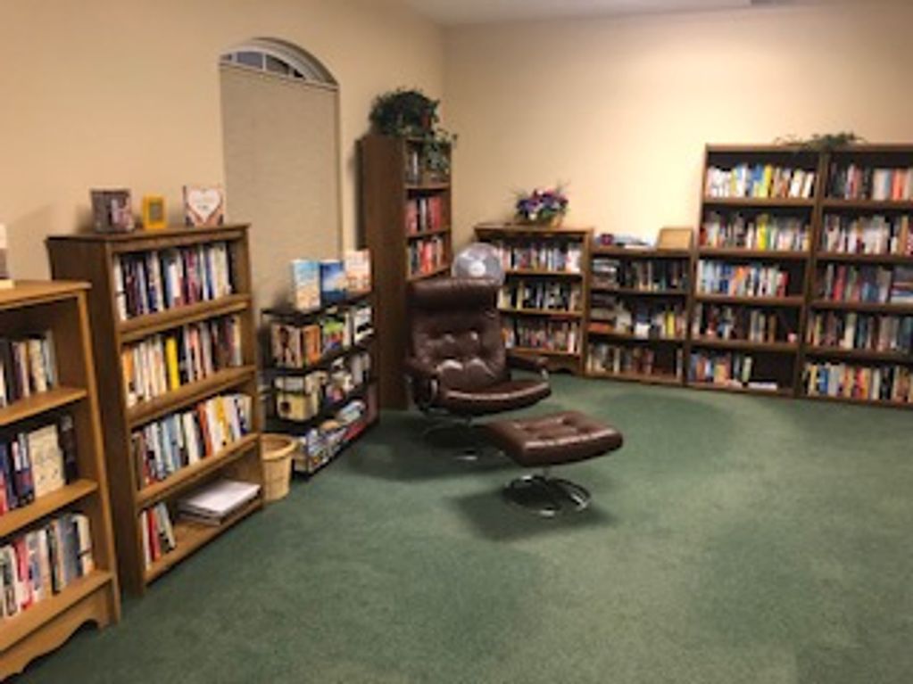 Library at the Westminster Villas Clubhouse