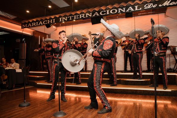 Mariachi Entertainment 