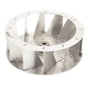 Ventilateur métallique circulaire avec pales inclinées.