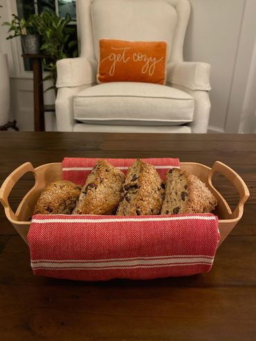 3 ring long oval maple serving tray with handles