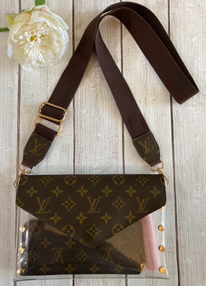 Large Stadium Crossbody with Adjustable Strap