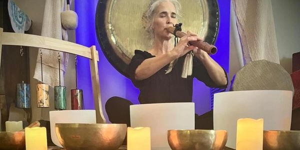 Brenda Bledsoe, certified Sound Healer, Loxley Alabama.  Crystal singing bowls, Zaphir Chimes