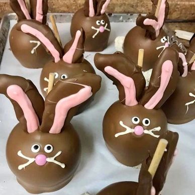 Easter bunny apples