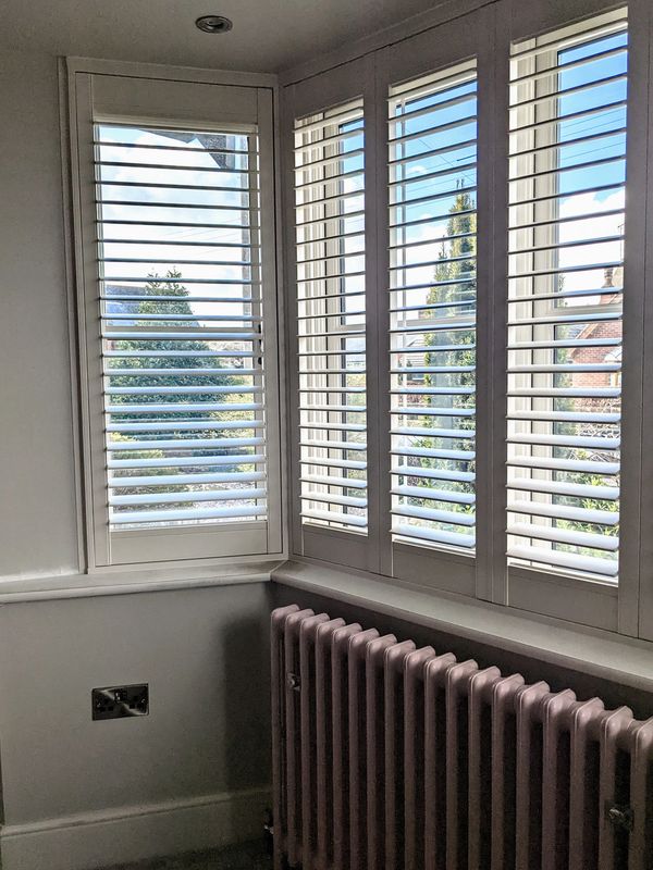 bay window shutter