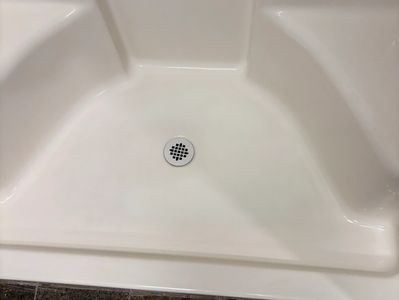 5 star shower refinish and bathtub refinish and shower repair and bathtub repair