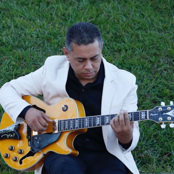 Edwyn Izaguirre, Director y profesor de Inspirarte, Tegucigalpa