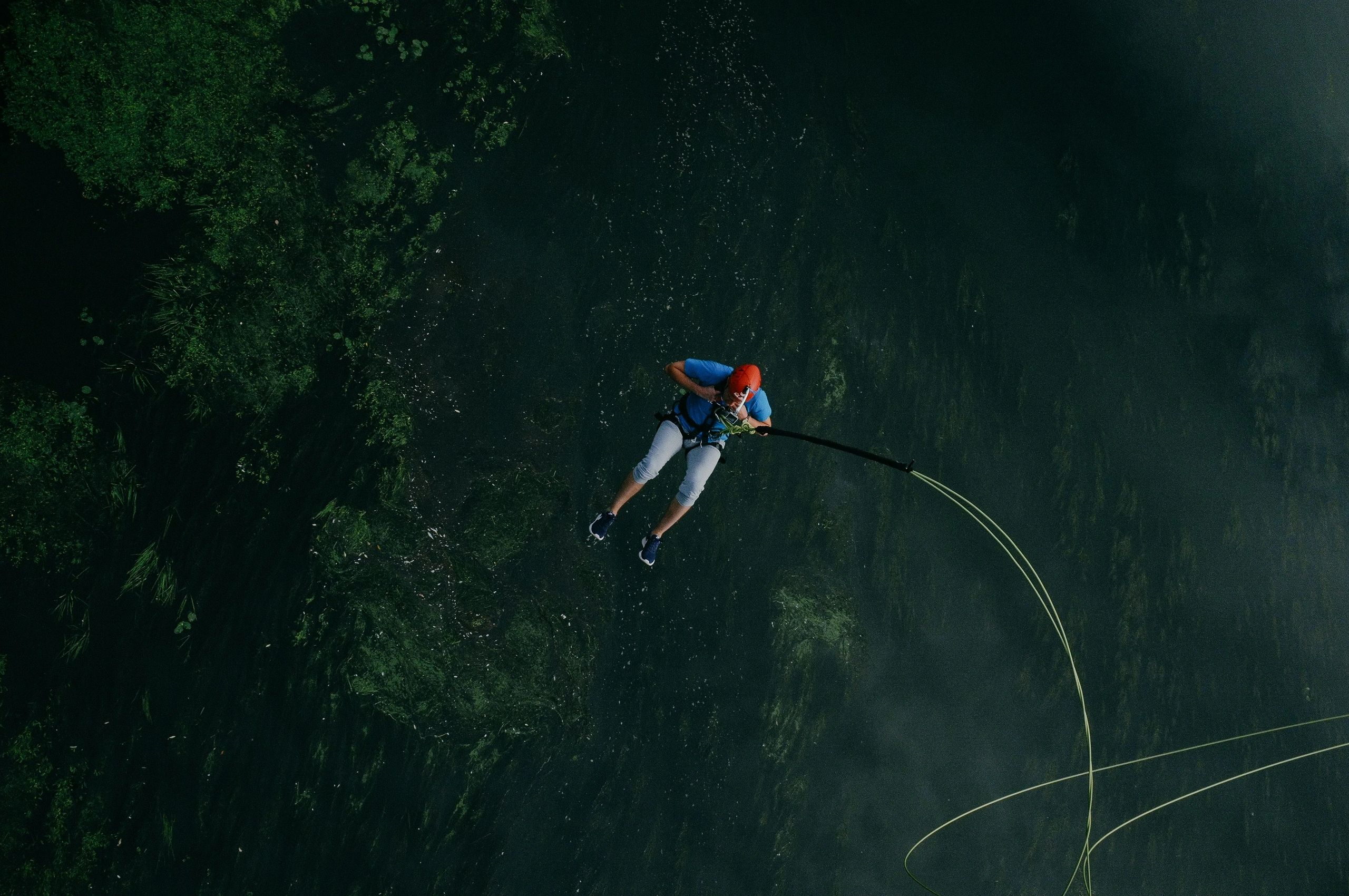 Bungee jumping