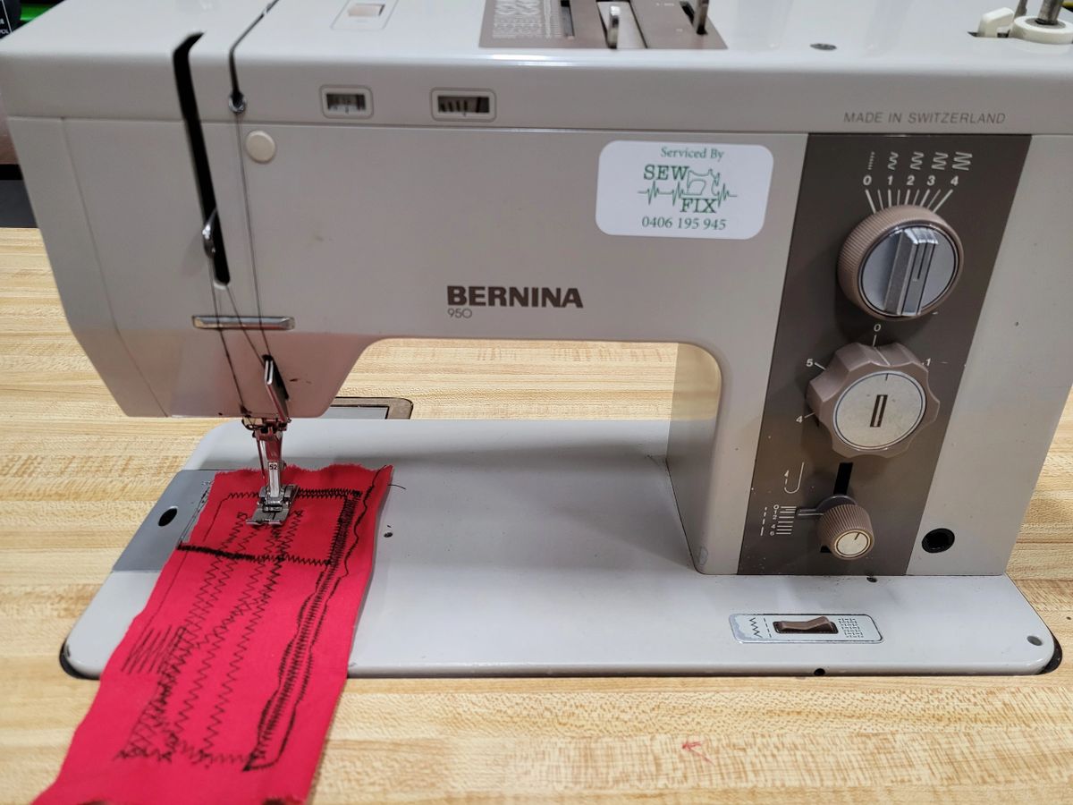 Bernina 950 Industrail Sewing Machine