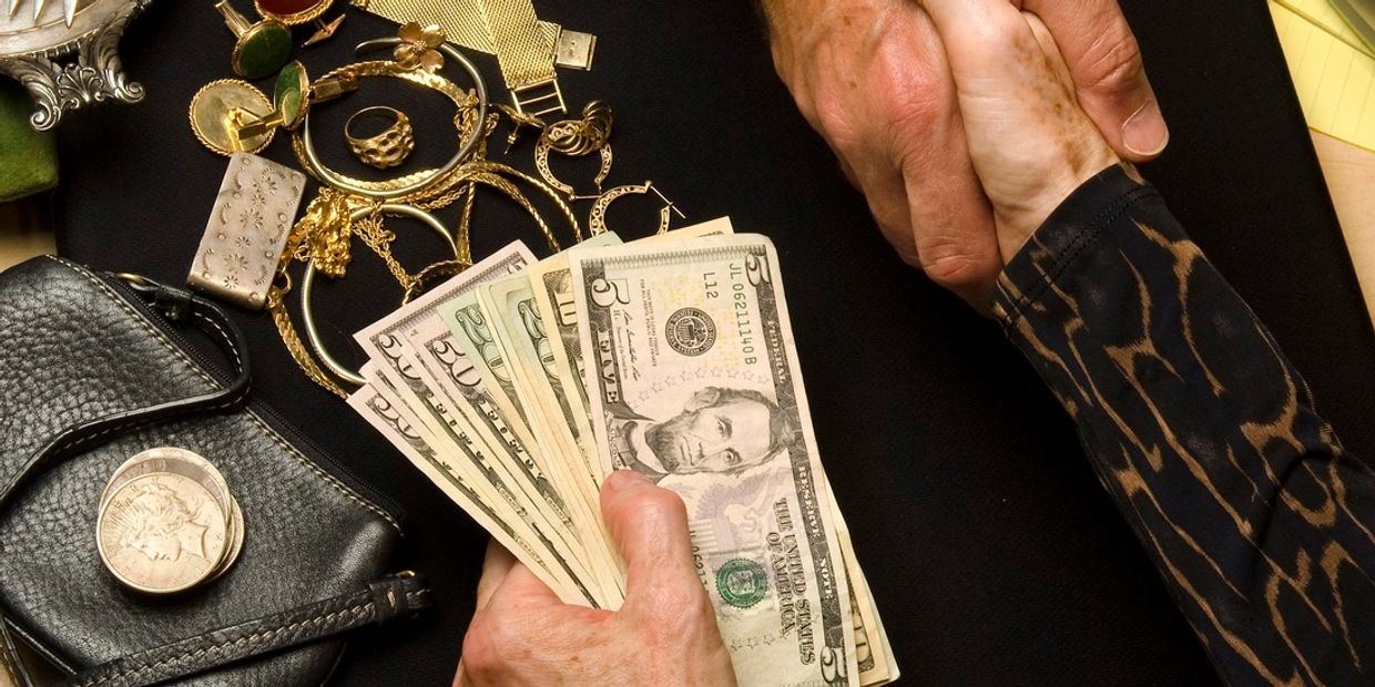 Sell Broken Jewelry Near Me Orange County thumbnail