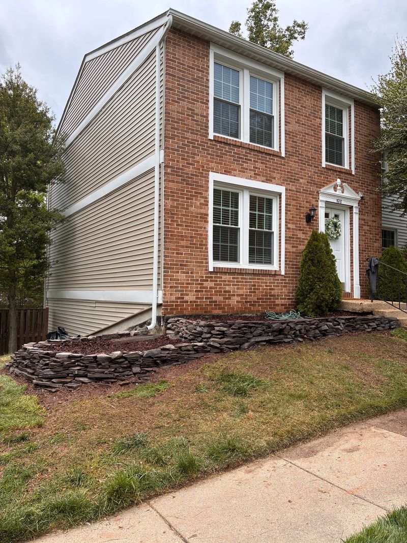 Retaining wall photo Anna K.jpg