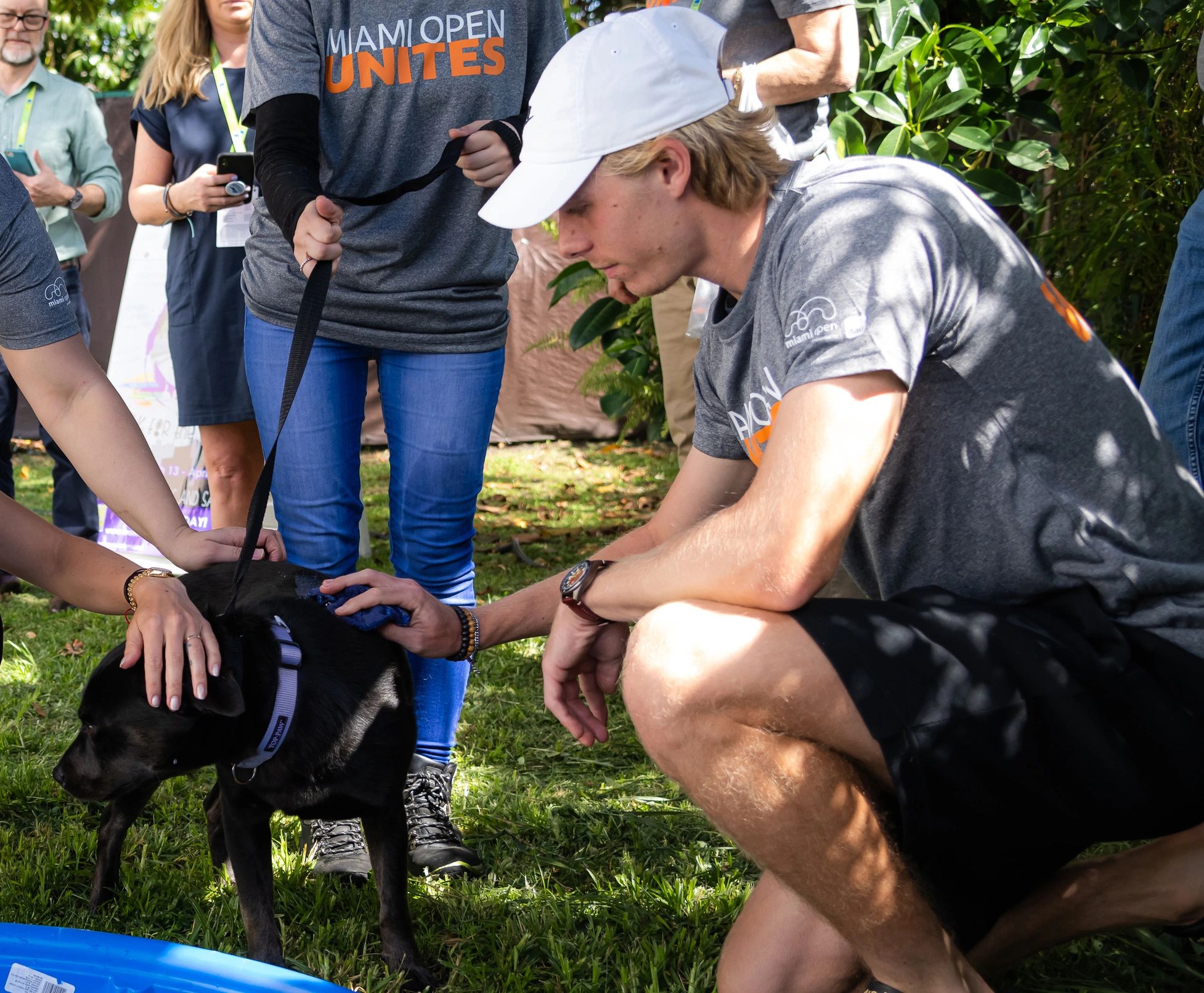 Denis Shapovalov with the Humane Society of Greater Miami