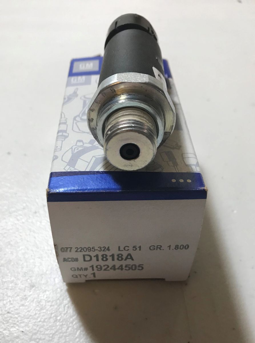 GM 19244505 oil pressure sending unit