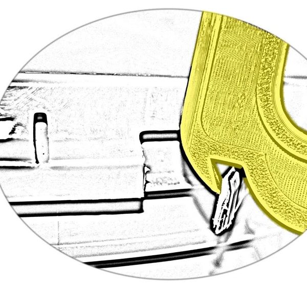 Seal break hook
Bucket opener
bucket seal breaker
bucket seal remover