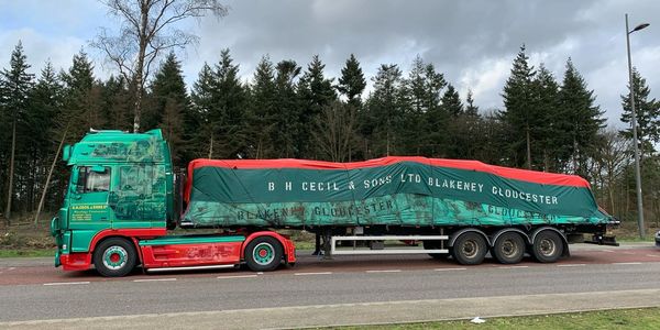 DAF lorry with trailer