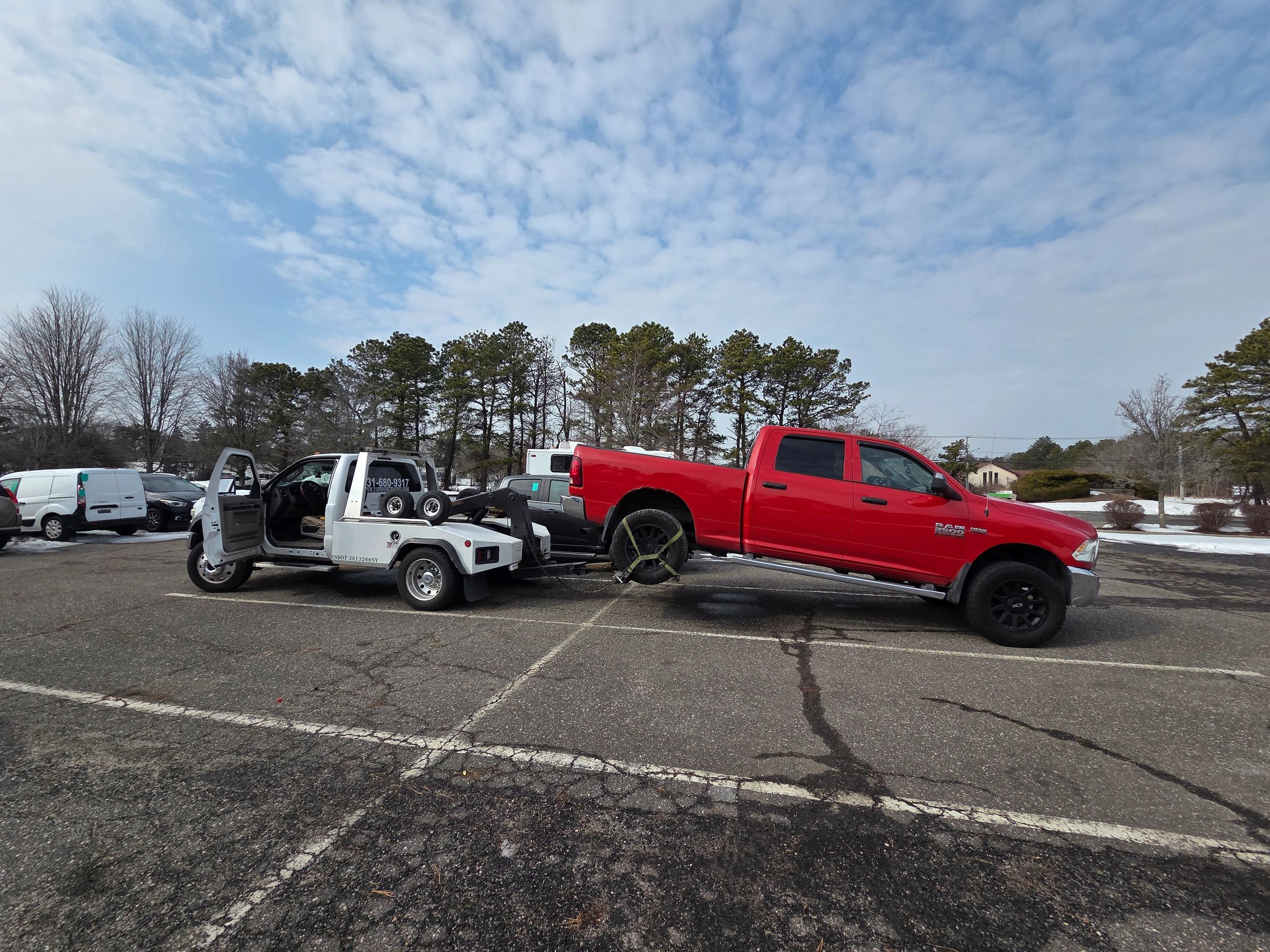 Yaphank Towing and Recovery inc. logo