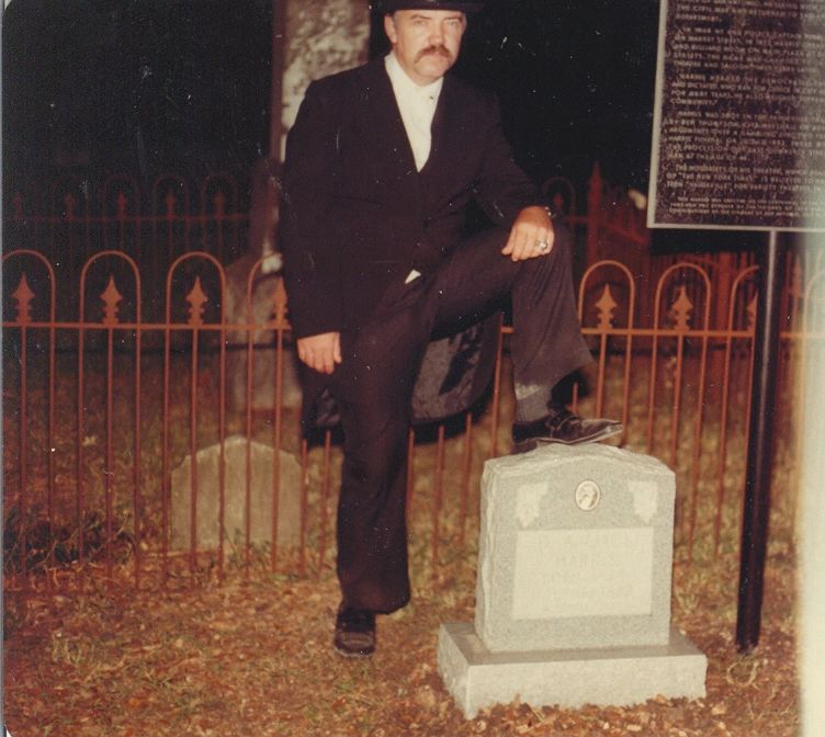 Jack_Harris_headstone_010.jpg