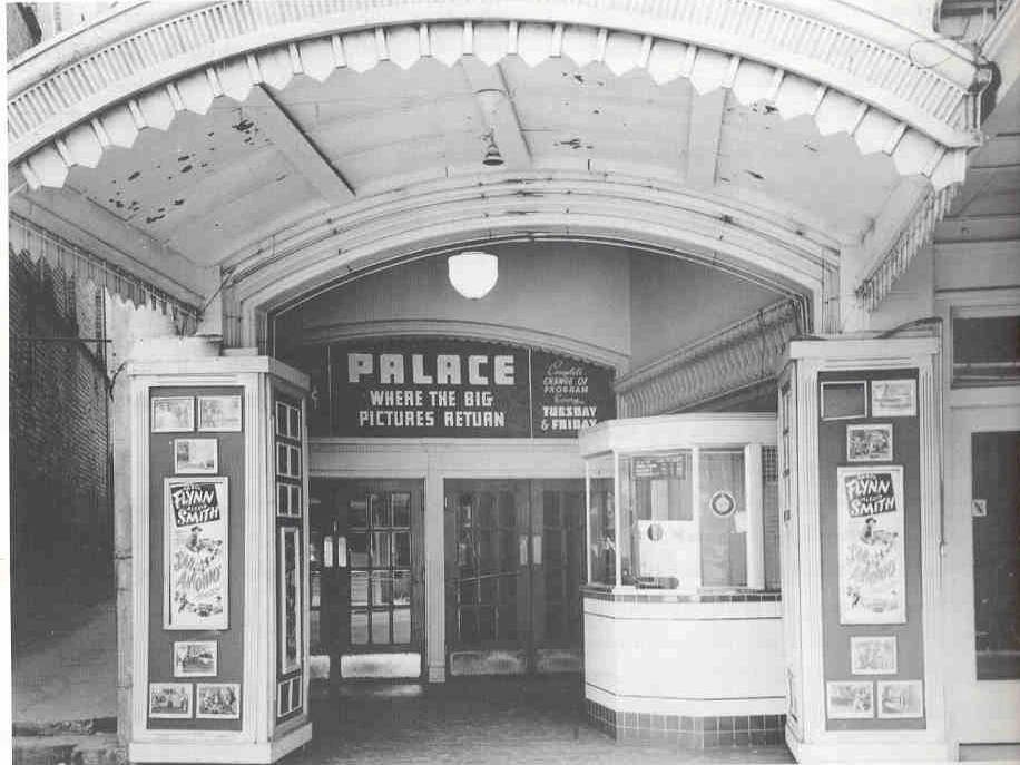 palacetheatre2.jpg