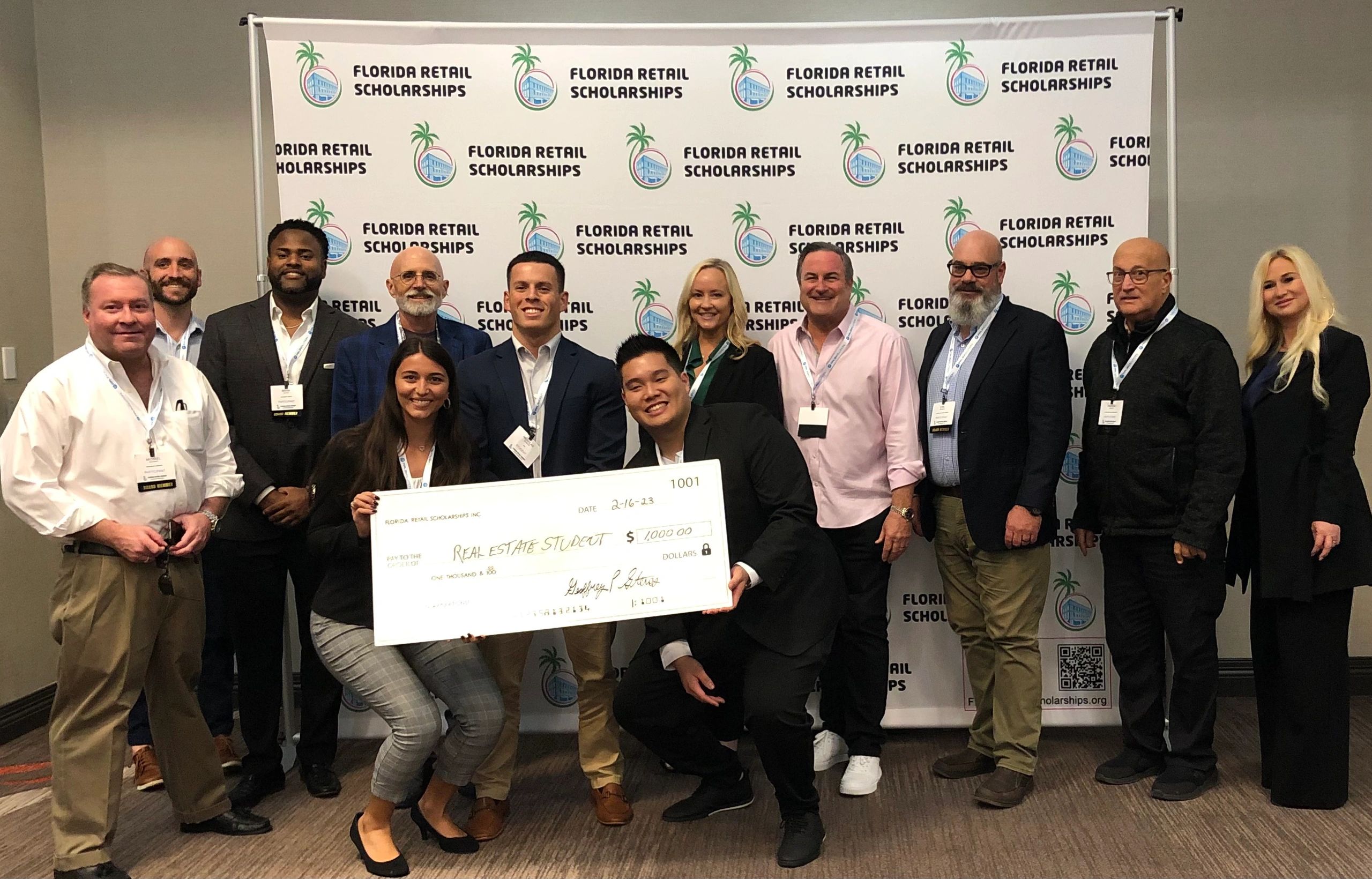 Florida Retail Scholarships recipients group photo — Summit 2023