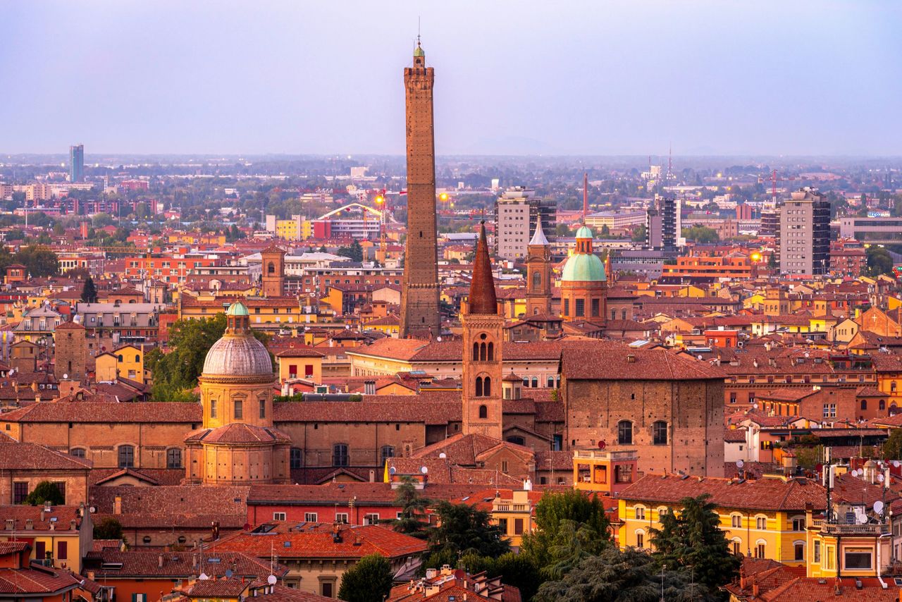 đBologna, Italy in October Rs=w:1280