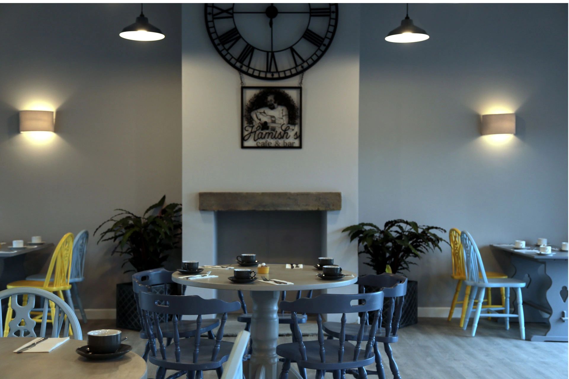 Coffee or Tea Shop Hamish's cafe & Bar