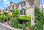 THE BAYTREE HOTEL BURFORD WEDDING VENUE 