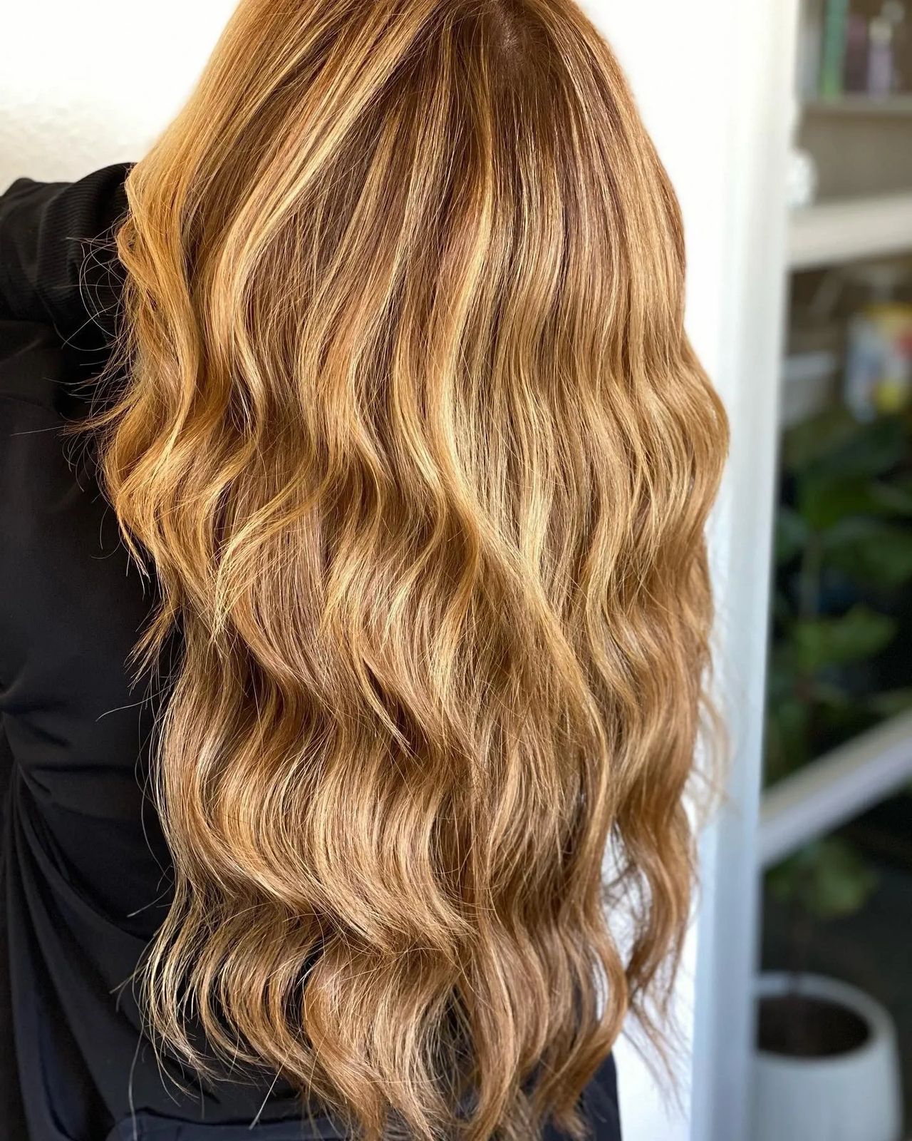 Hand Tied Extensions: The Ultimate Guide for Professionals