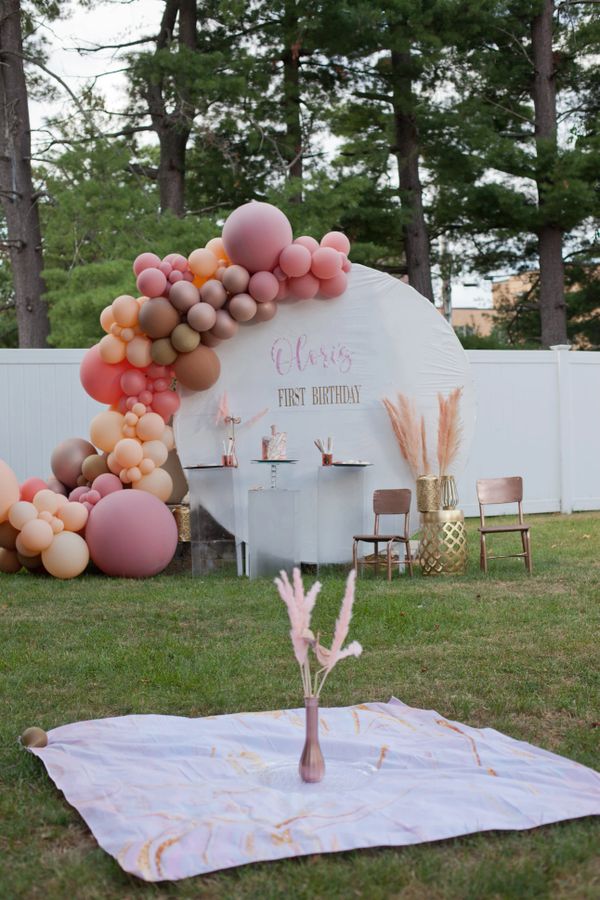 Balloon Couture By Veronica - Balloons, White Bounce House